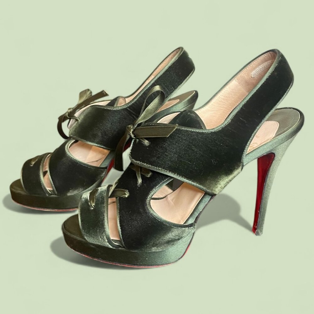 Christian Louboutin HOLIDAY HEELS in Velvet and Silk Forest Green -Size 7.5